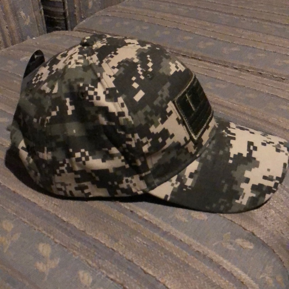 Ball cap - Picture 2 of 3